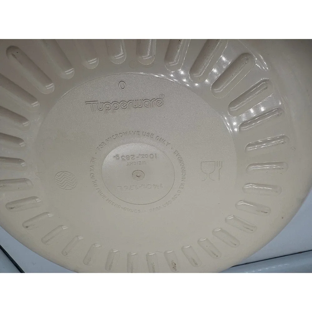 Tupperware vintage microwave